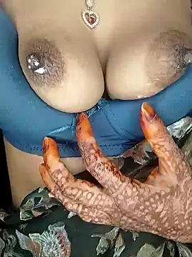 baby soni78690 online show from 4, 2, 2025