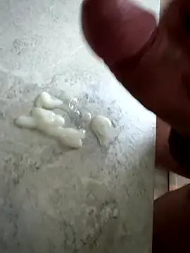 YoungCouple0604 online show from 16, 12, 2025