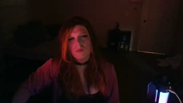 Snapshot of EmberLee chatting on 27, 2, 2025 EmberLee online show from 27, 2, 2025