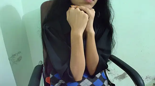 Snapshot of Srabontii chatting on 21, 2, 2025 Srabontii online show from 21, 2, 2025