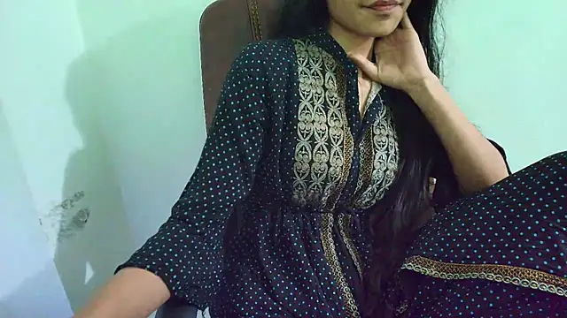 Snapshot of Srabontii chatting on 25, 2, 2025 Srabontii online show from 25, 2, 2025