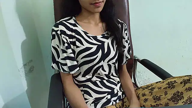 Snapshot of Srabontii chatting on 16, 3, 2025 Srabontii online show from 16, 3, 2025
