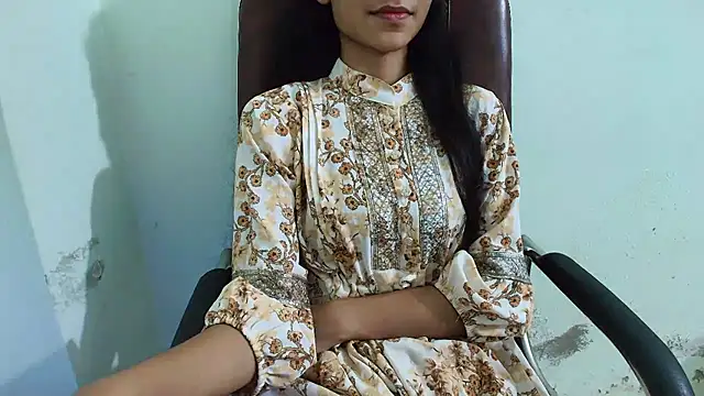 Snapshot of Srabontii chatting on 17, 3, 2025 Srabontii online show from 17, 3, 2025