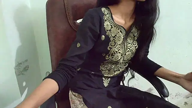 Snapshot of Srabontii chatting on 19, 3, 2025 Srabontii online show from 19, 3, 2025