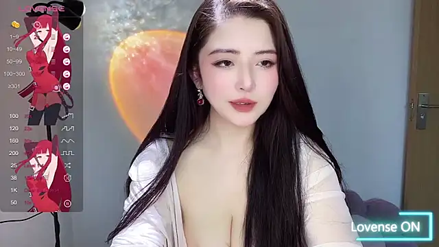 Snapshot of Alice-821 chatting on 14, 1, 2025 Alice-821 online show from 14, 1, 2025