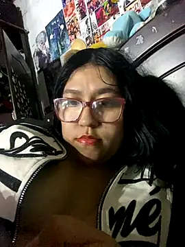 dafne19  online show from 10, 11, 2025