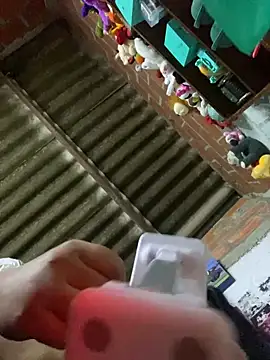 dafne19  online show from 3, 12, 2025