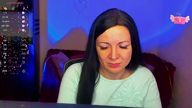 Snapshot of Alika_lorens_talk chatting on 15, 1, 2025 Alika lorens talk online show from 15, 1, 2025