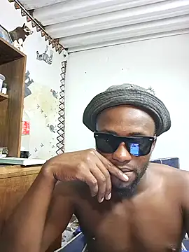 Snapshot of bull_Giant chatting on 17, 12, 2024 bull Giant online show from 17, 12, 2024