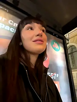 Sophie Avory online show from 17, 10, 2025