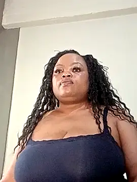 hugemelonsxxx online show from 28, 10, 2025