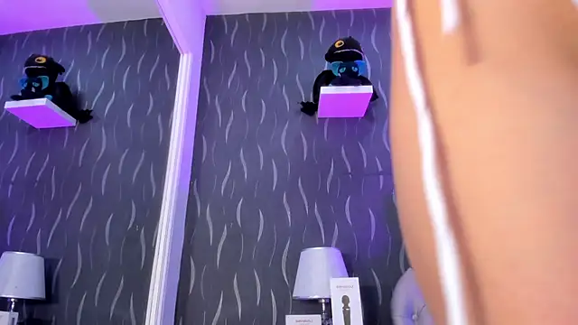 Snapshot of LiaFlowers chatting on 31, 1, 2025 LiaFlowers online show from 31, 1, 2025