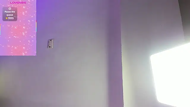 Snapshot of LiaFlowers chatting on 27, 2, 2025 LiaFlowers online show from 27, 2, 2025