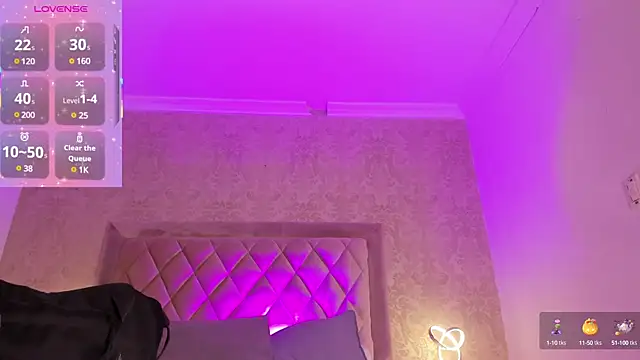 Snapshot of LiaFlowers chatting on 27, 2, 2025 LiaFlowers online show from 27, 2, 2025