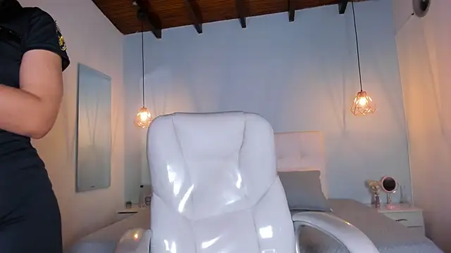 Emma23   online show from 28, 2, 2025