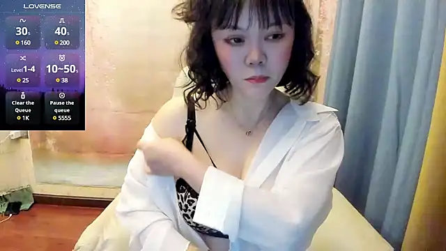 Pennyee online show from 26, 2, 2025