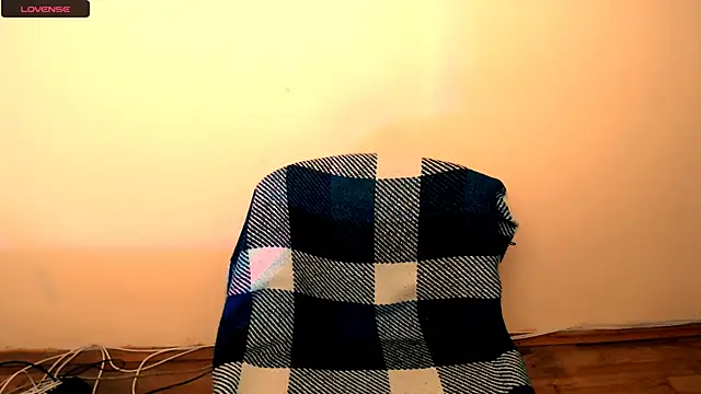 Felliciya online show from 4, 12, 2025