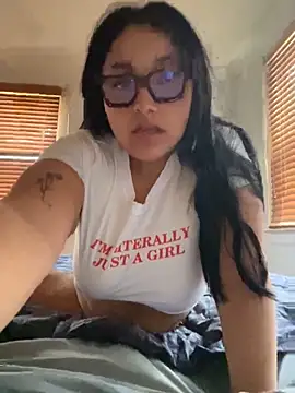 girlygirl1313 online show from 1, 3, 2025