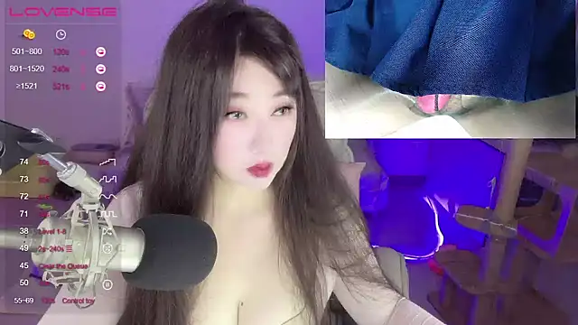 Snapshot of jessie116 chatting on 27, 10, 2025 jessie116 online show from 27, 10, 2025
