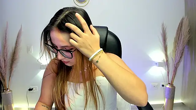 RyliieHunter online show from 9, 12, 2024