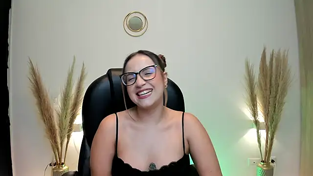 RyliieHunter online show from 14, 12, 2024