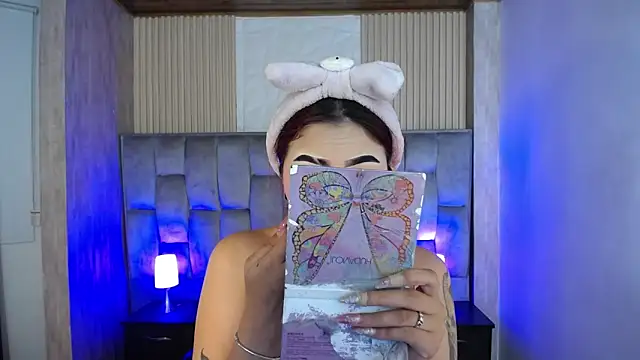 Mia Rinn online show from 14, 10, 2025