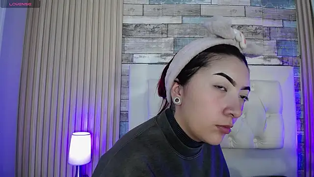 Mia Rinn online show from 19, 2, 2026