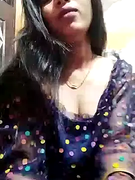 Snapshot of Hotty-Divya chatting on 7, 1, 2025 Hotty-Divya online show from 7, 1, 2025