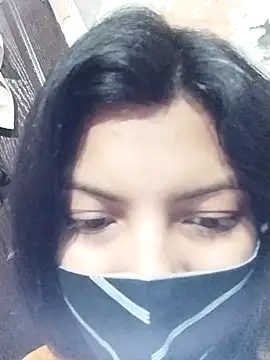 Snapshot of Hotty-Divya chatting on 22, 3, 2025 Hotty-Divya online show from 22, 3, 2025