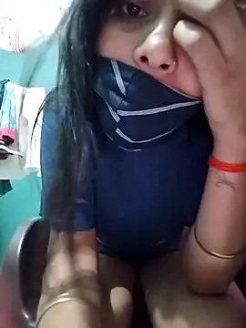 Snapshot of Hotty-Divya chatting on 30, 3, 2026 Hotty-Divya online show from 30, 3, 2026