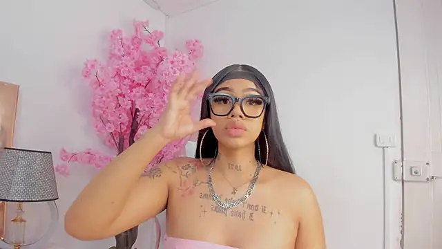 Snapshot of Mia_Jansen chatting on 21, 2, 2025 Mia Jansen online show from 21, 2, 2025