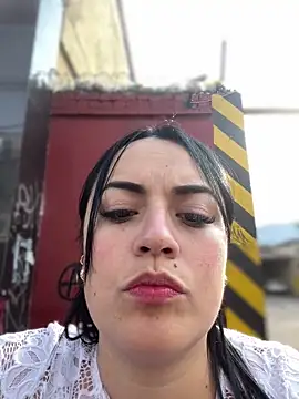 Lesly 10- online show from 4, 3, 2026