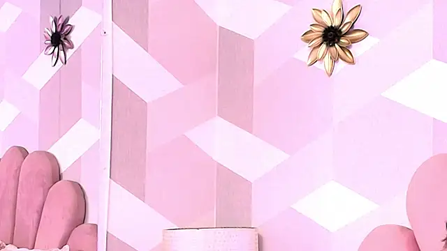 KylieMonnett online show from 14, 1, 2026