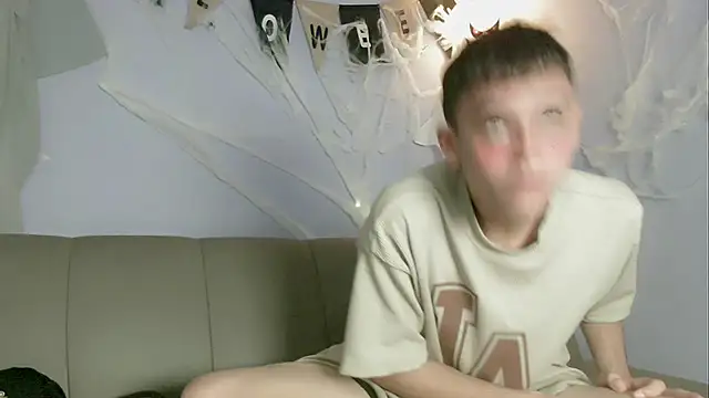 zacariasss  online show from 3, 11, 2025