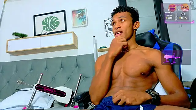 Snapshot of Ryan_Vergon chatting on 6, 5, 2026 Ryan Vergon online show from 6, 5, 2026