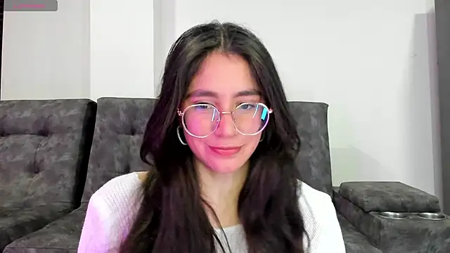 emmadiaz1 online show from 29, 1, 2025