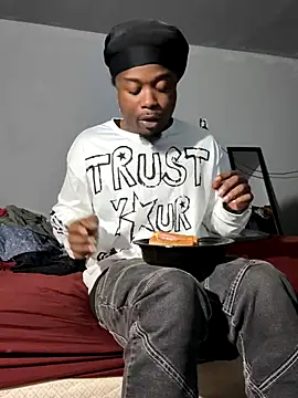 SluttyLyfe4L online show from 6, 11, 2025