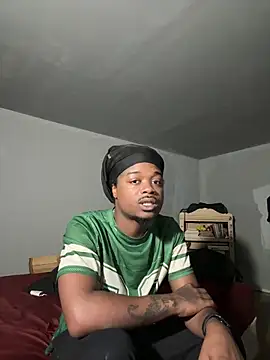 SluttyLyfe4L online show from 18, 12, 2025