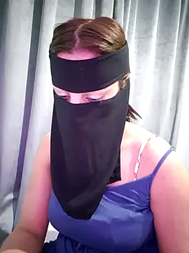 Snapshot of _arabica_ chatting on 18, 11, 2025 arabica online show from 18, 11, 2025