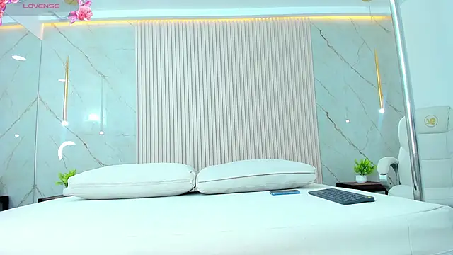 nathassa grant online show from 8, 2, 2025