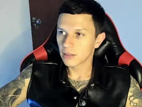 Snapshot of goodboy69l chatting on 12, 5, 2026 goodboy69l online show from 12, 5, 2026