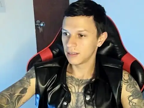 Snapshot of goodboy69l chatting on 20, 5, 2026 goodboy69l online show from 20, 5, 2026