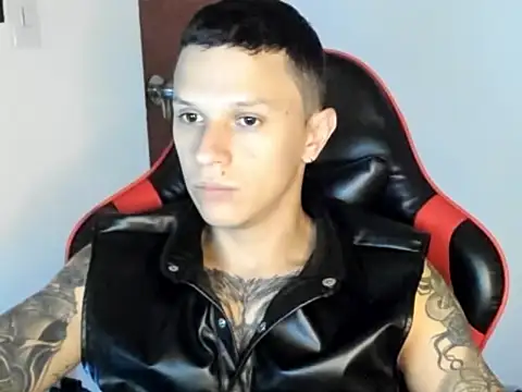 Snapshot of goodboy69l chatting on 28, 5, 2026 goodboy69l online show from 28, 5, 2026