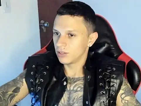 Snapshot of goodboy69l chatting on 29, 5, 2026 goodboy69l online show from 29, 5, 2026