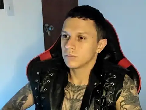 Snapshot of goodboy69l chatting on 10, 6, 2026 goodboy69l online show from 10, 6, 2026