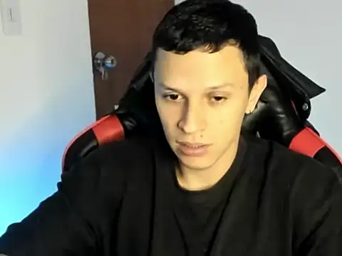 Snapshot of goodboy69l chatting on 24, 6, 2026 goodboy69l online show from 24, 6, 2026