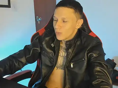 Snapshot of goodboy69l chatting on 14, 7, 2026 goodboy69l online show from 14, 7, 2026