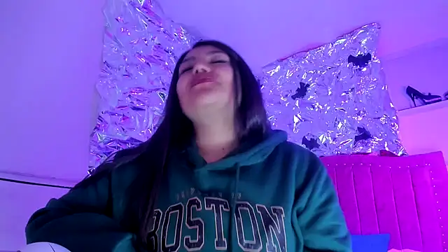 SarahStones online show from 27, 11, 2025