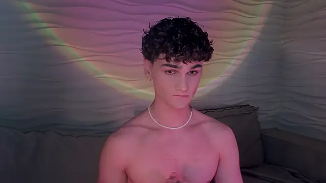 adam 21cm   online show from 16, 2, 2025