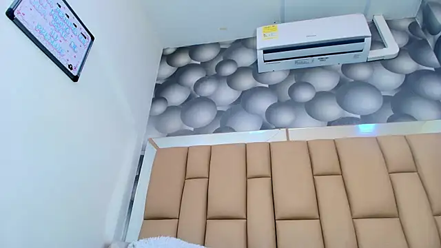 Snapshot of mss_samy chatting on 23, 12, 2025 mss samy online show from 23, 12, 2025